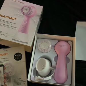 Clarisonic Mia Smart 3-in-1 Connected Face Device